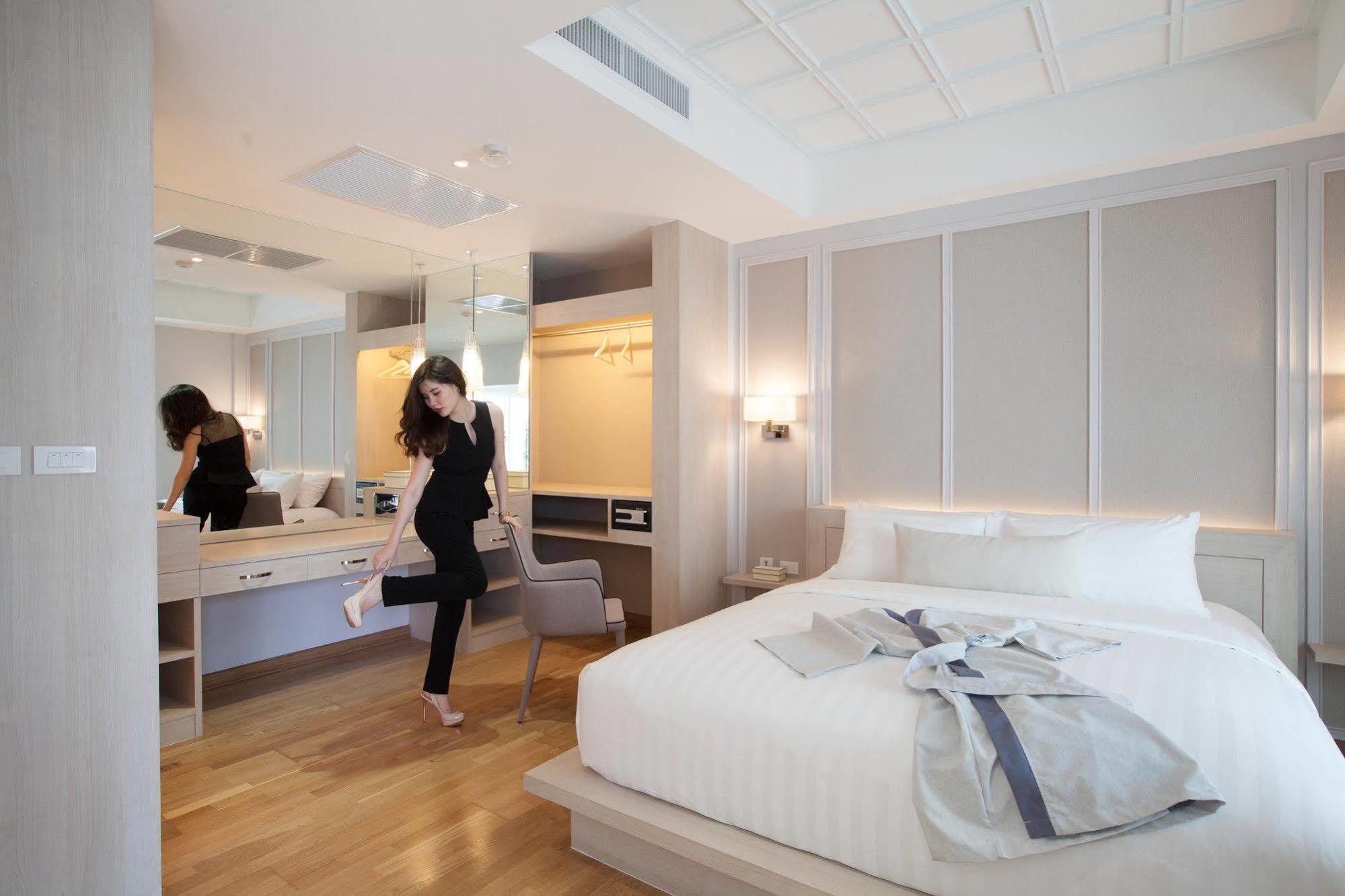 K Maison Boutique Hotel Bangkok Exterior photo